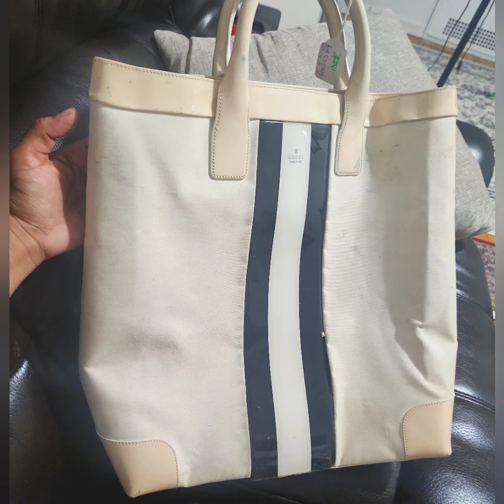 Gucci Beige and Navy Women's Tote Bag - Picture 2 of 10